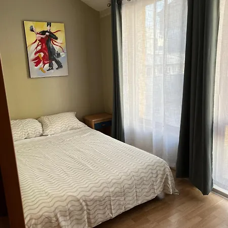 Spacious 2-bedroom Oasis In Διαμέρισμα Βάρνα